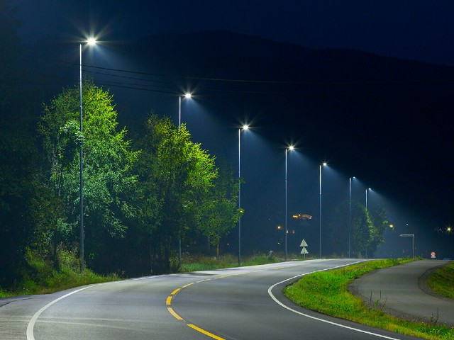 Efficientamento energetico degli impianti di pubblica illuminazione e implementazione sistema TVCC